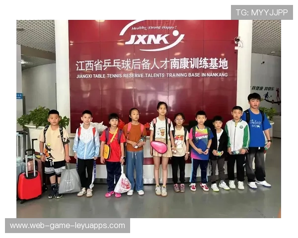 俱乐部携手名校打造青少年多项目联合训练基地，青少年联合队